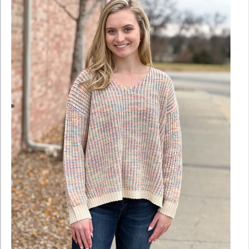 NWT Timing multi colored oversized ivory v neck pull over sweater size medium